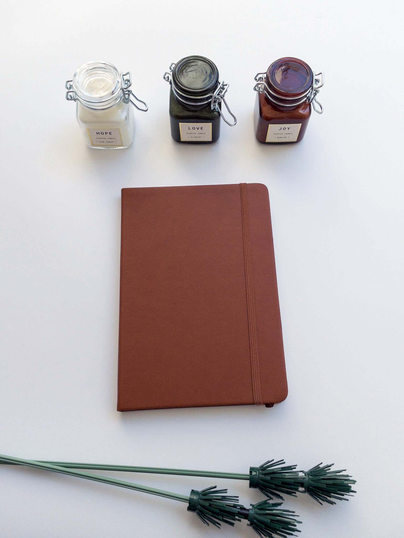 Σημειωματάριο με λάστιχο καφέ