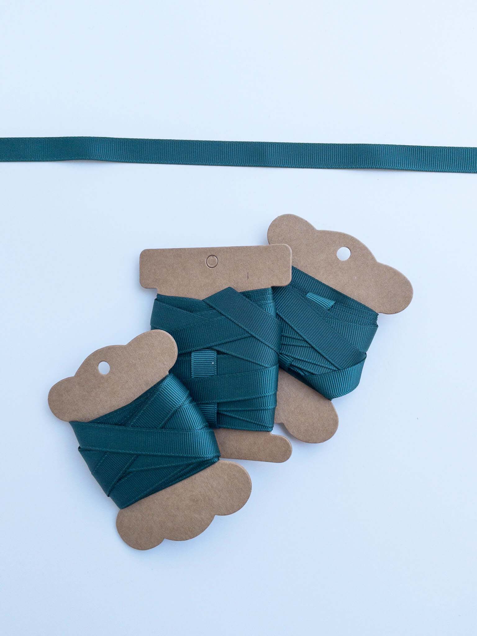 Κορδέλα Γκρο spruce