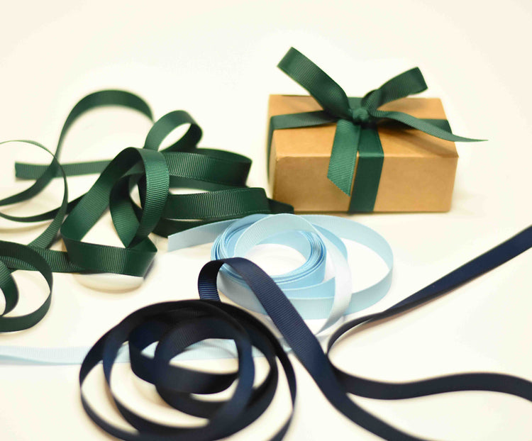 Packing items & Ribbons