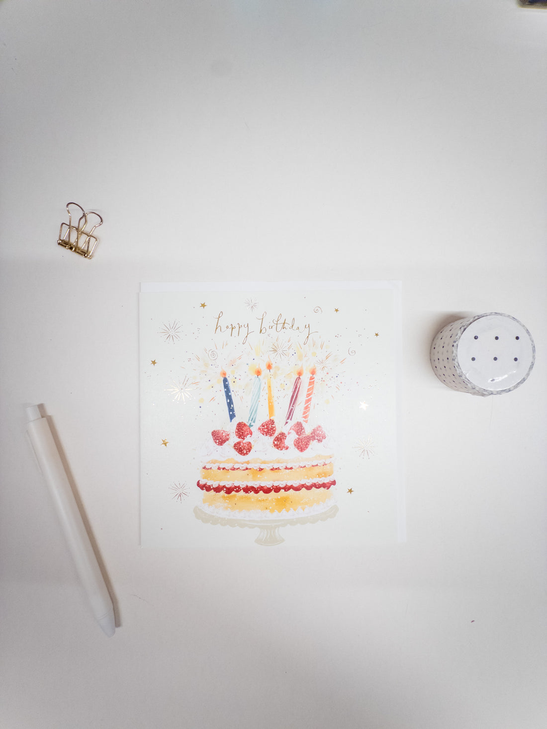 Κάρτα “Sparkling Strawberry Cake Birthday”