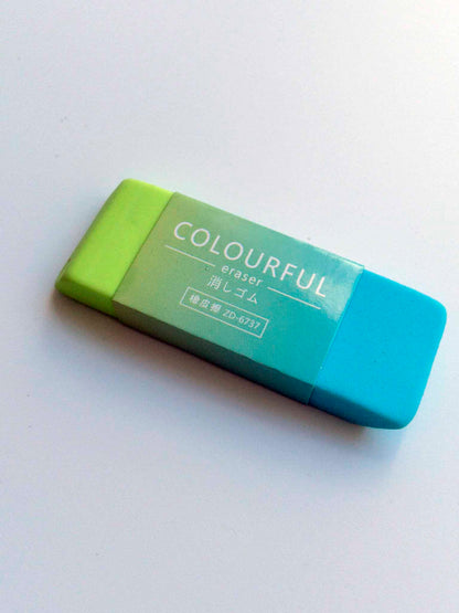 Γόμα λαχανί και γαλάζια